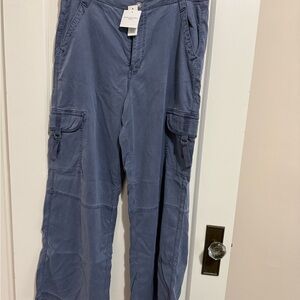 NWT Women’s American Eagle Dreamy Drape Super High-Rise Baggy Wide-Leg Pants
